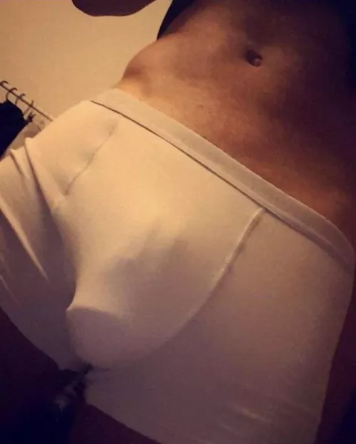 May someone help me to unwrap that package ?☺️