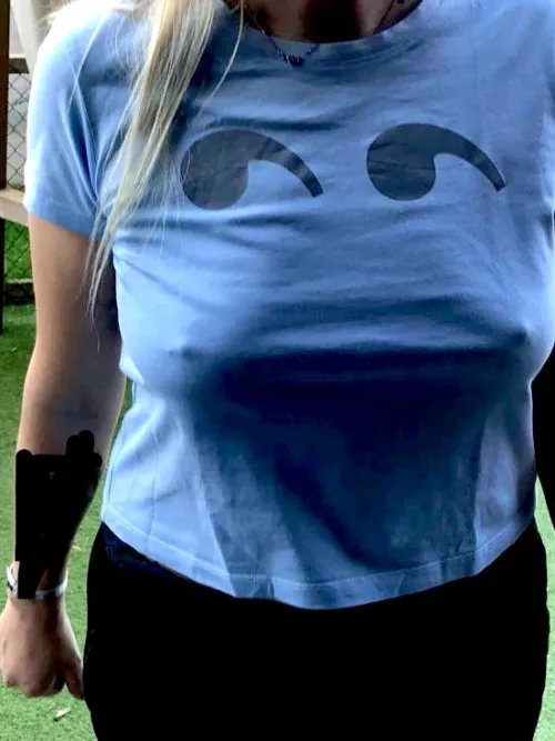 [mrs,37] Bra-free day today! Who’s with me?!