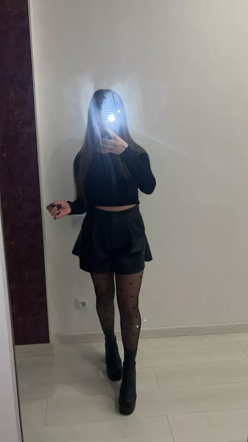 My friends from college use Reddit and I hope they dont find me here