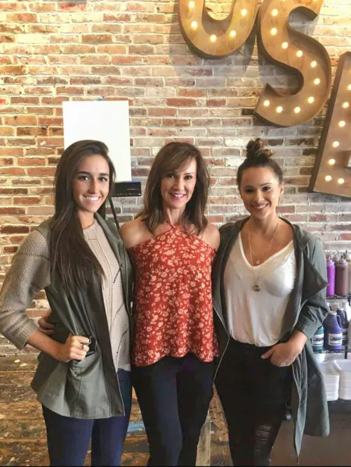 My friends mother(middle/60), with her daughter(right/35), and her daughter-in-law(left/32)💯🔥