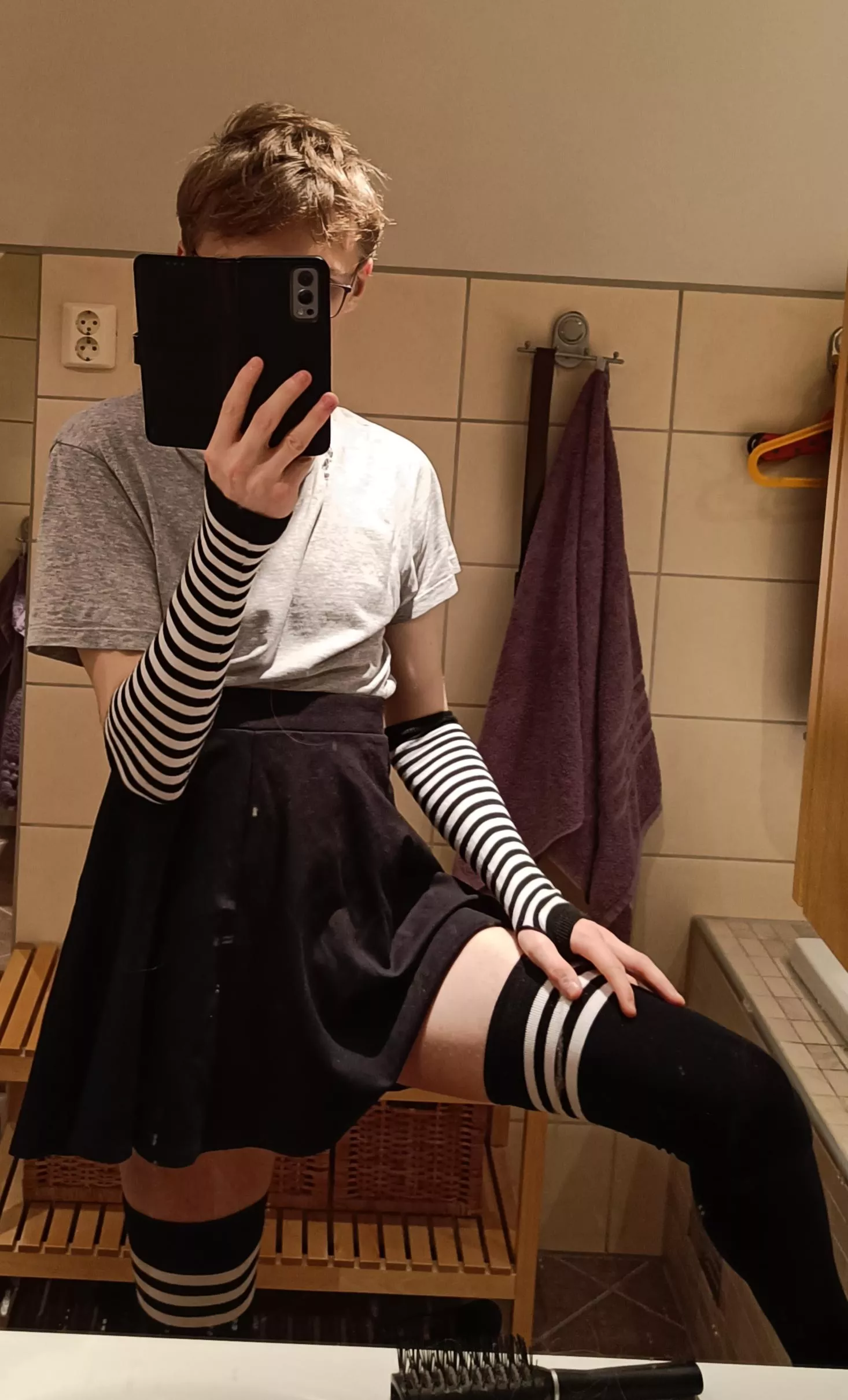 My natural hair! I wish I had longer hair :(