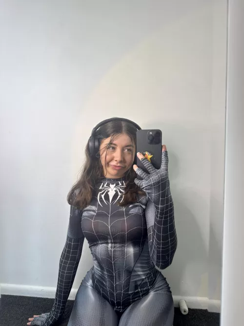 My raw schoolgirl pussy will make your dick feel so good