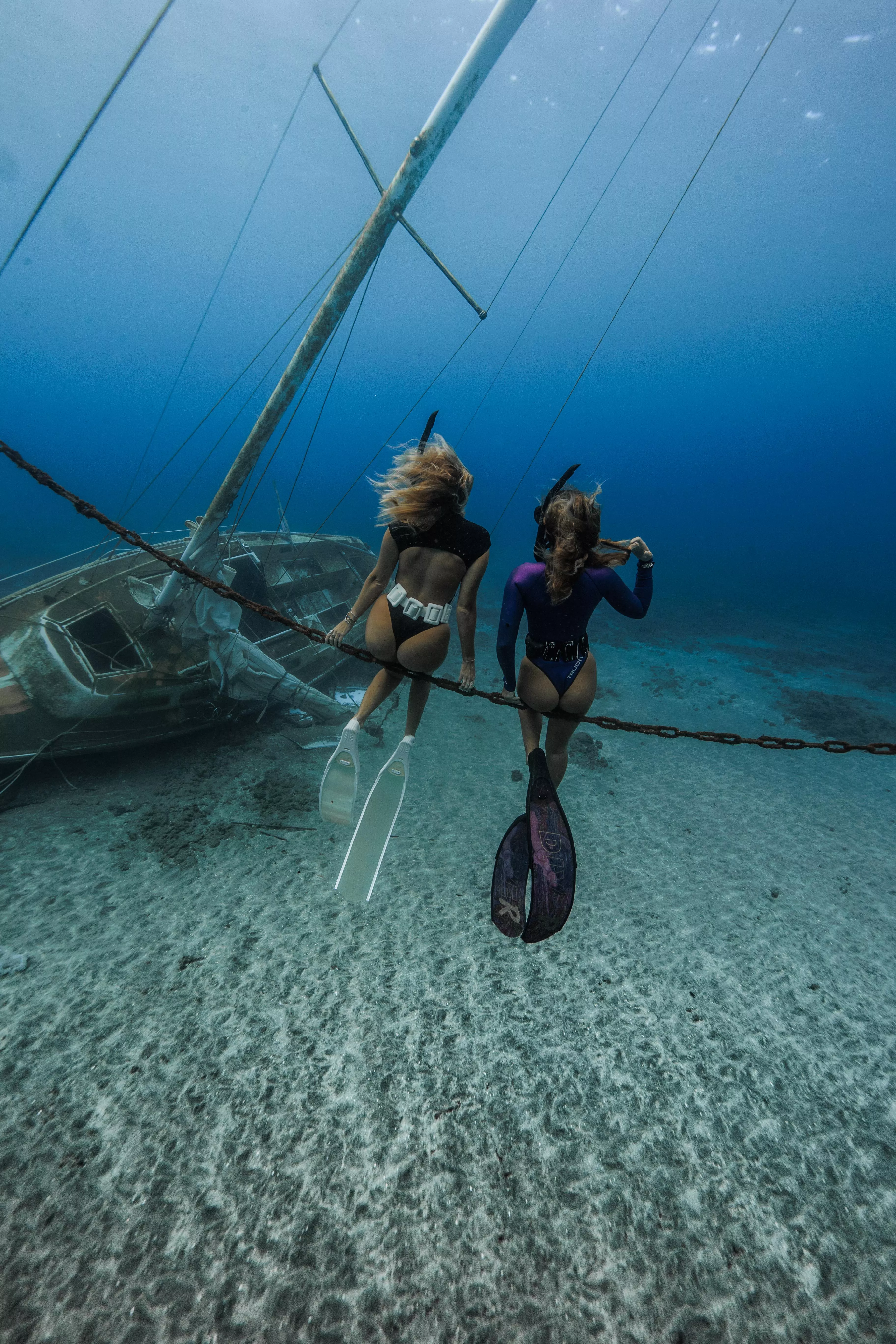 oh no babe ur boat sank!