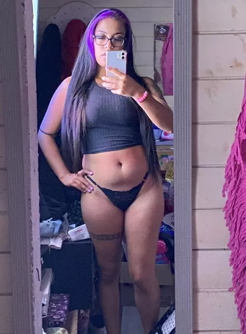 Rave slut needs more parties to go to