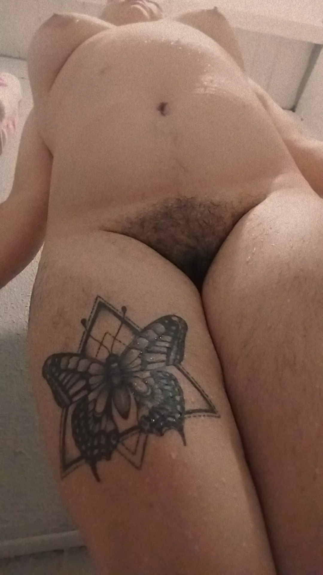This [h]airy pussy is really hot