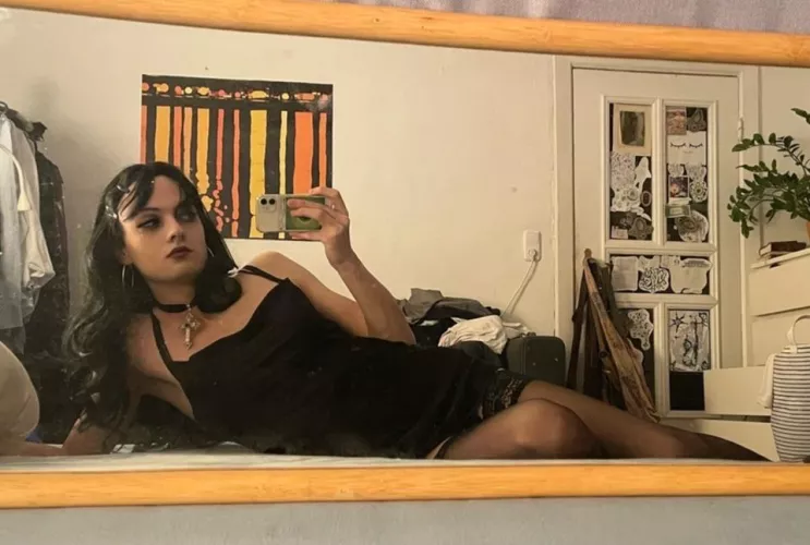 this is my first time wearing a wig c: gave me 10/10 euphoria