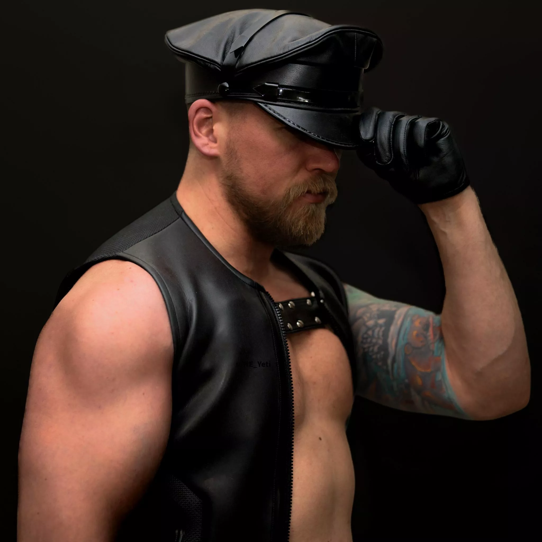 Trying out some new leather. How's it look?