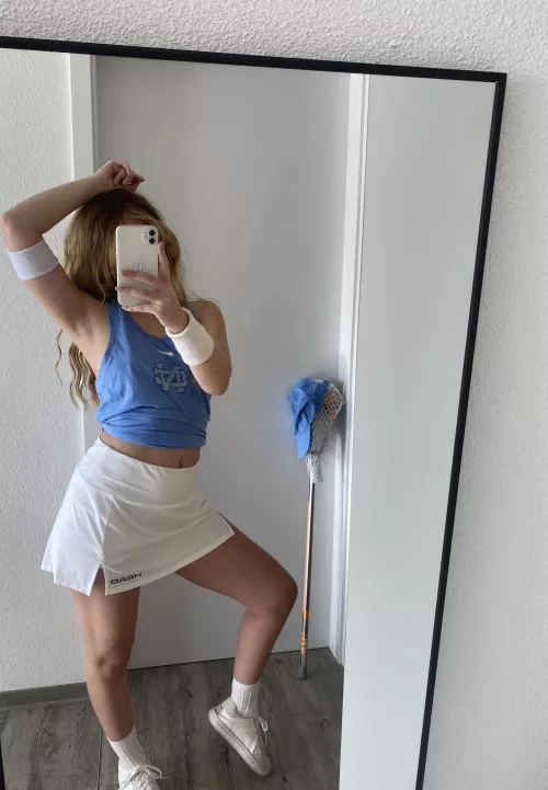 wanna play w me :) ?