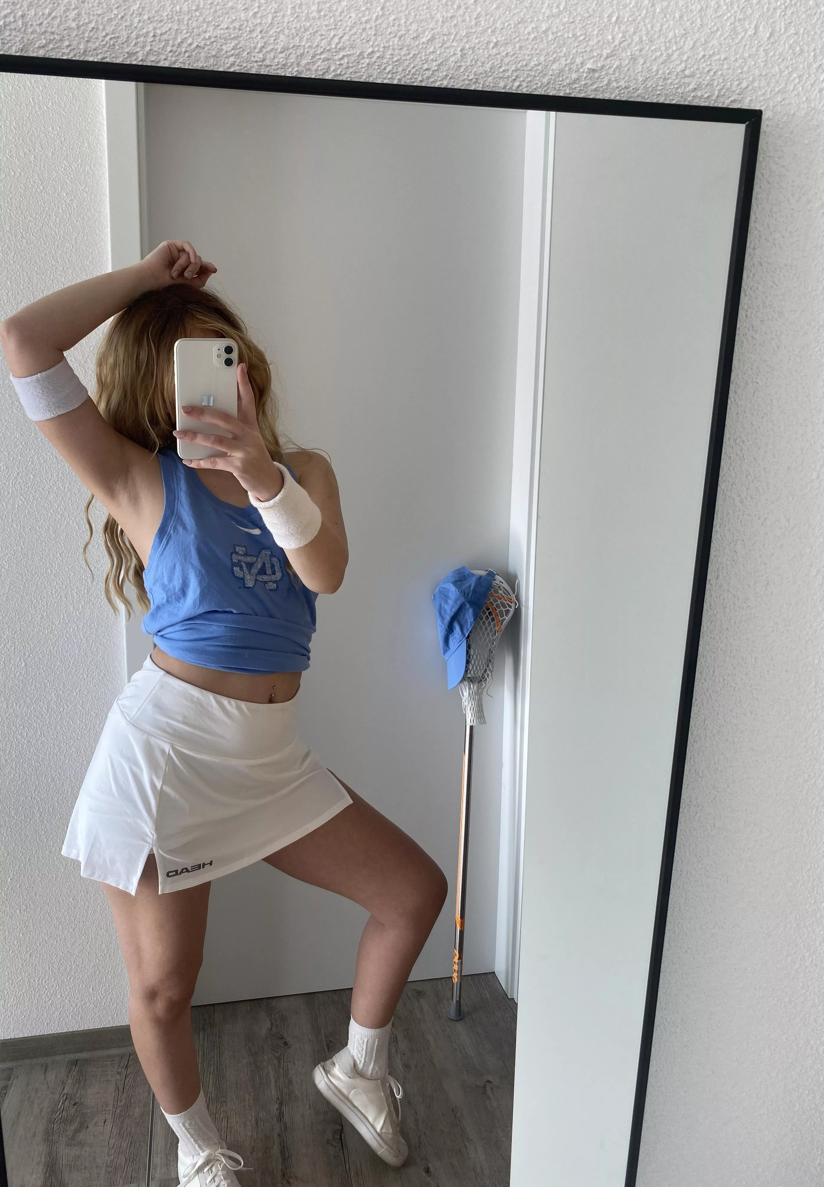 wanna play w me :) ?