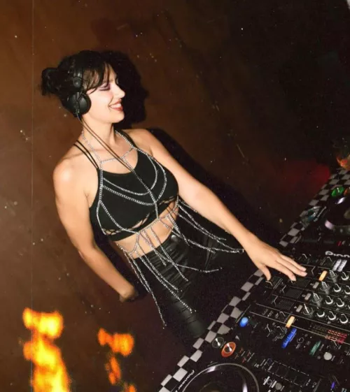 what do you think of my outfit?