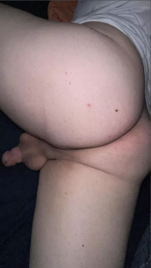 You walk in on me sleeping like this. What’s your next move?