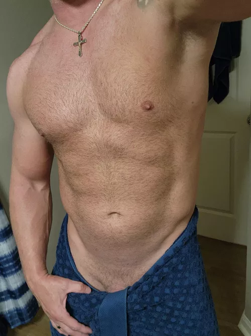 [41] Bath time after a hard night of training... Who wants to join me?