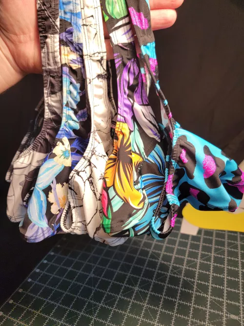 Bunch of new thongs 🤤🤤