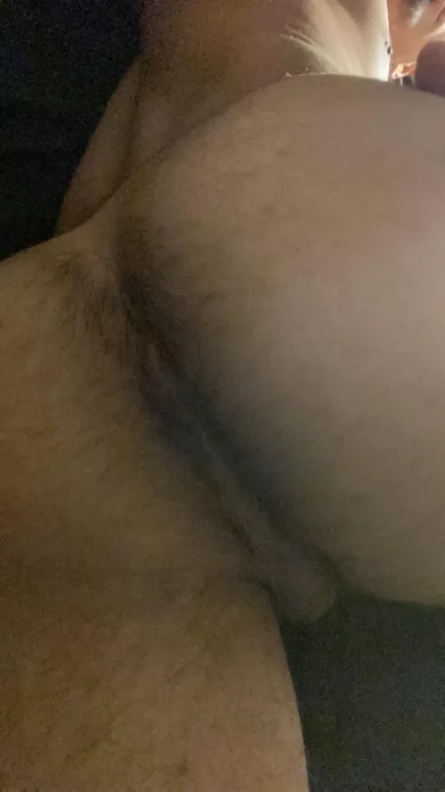 Can you help me, love?