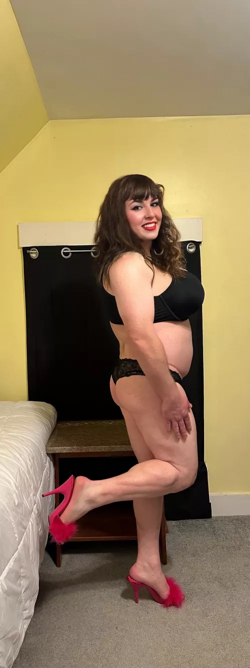 Checking out my legs!? 😉