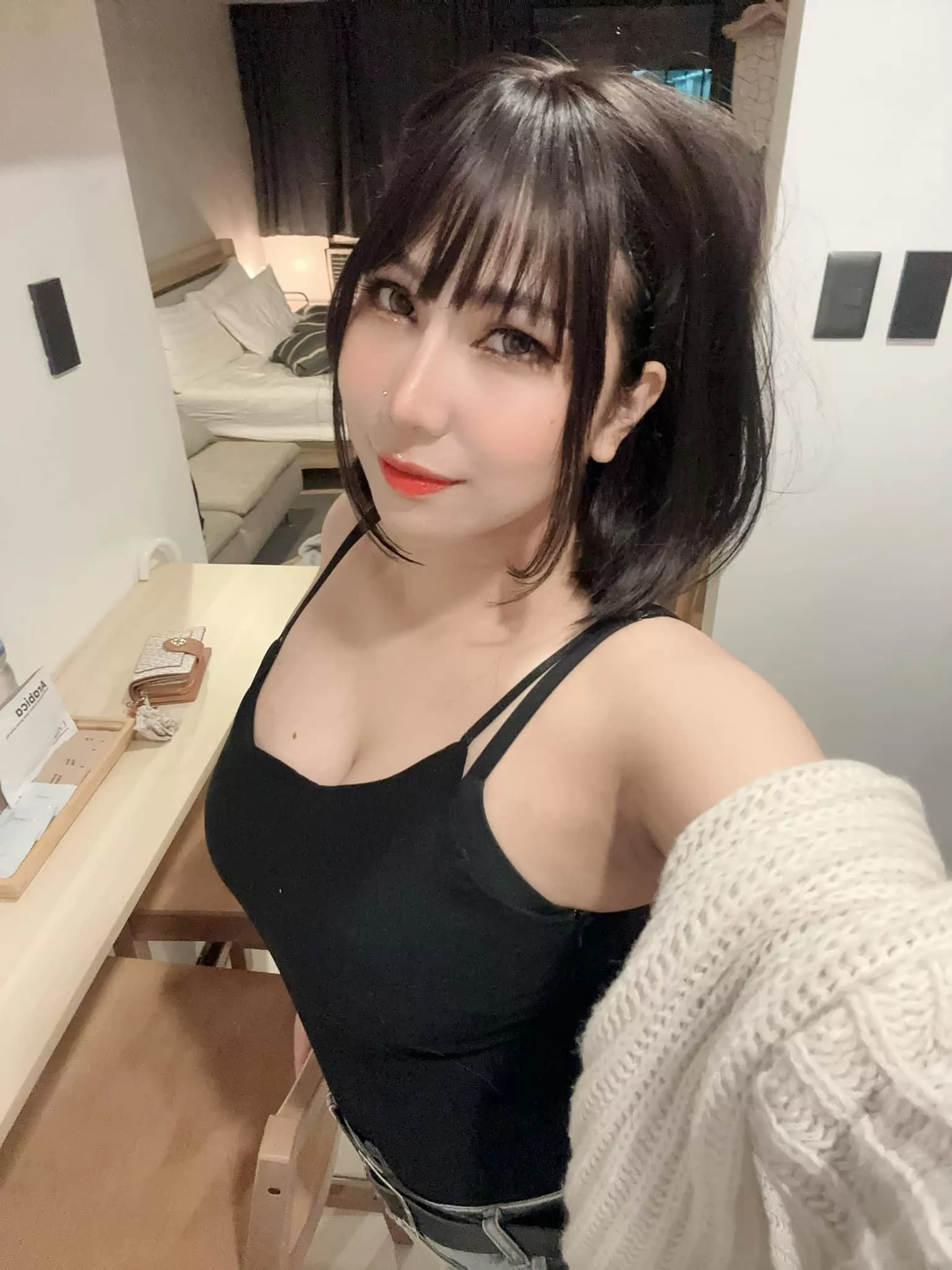 crave your lips on me baby