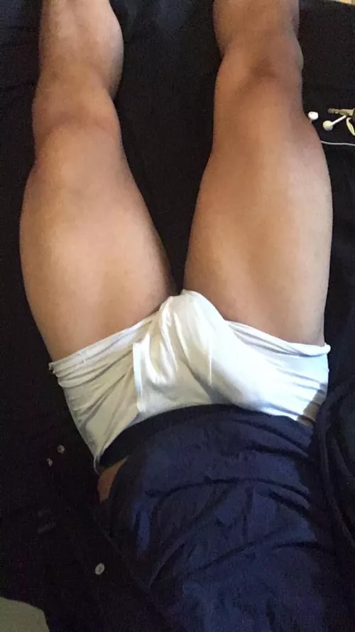 Do me a favor and sit on my lap 