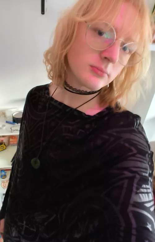 Feeling cute and comfortable with myself :3