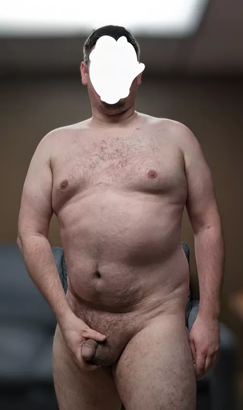 First time posting a full body... I'm a bit self conscious.. what do you think?