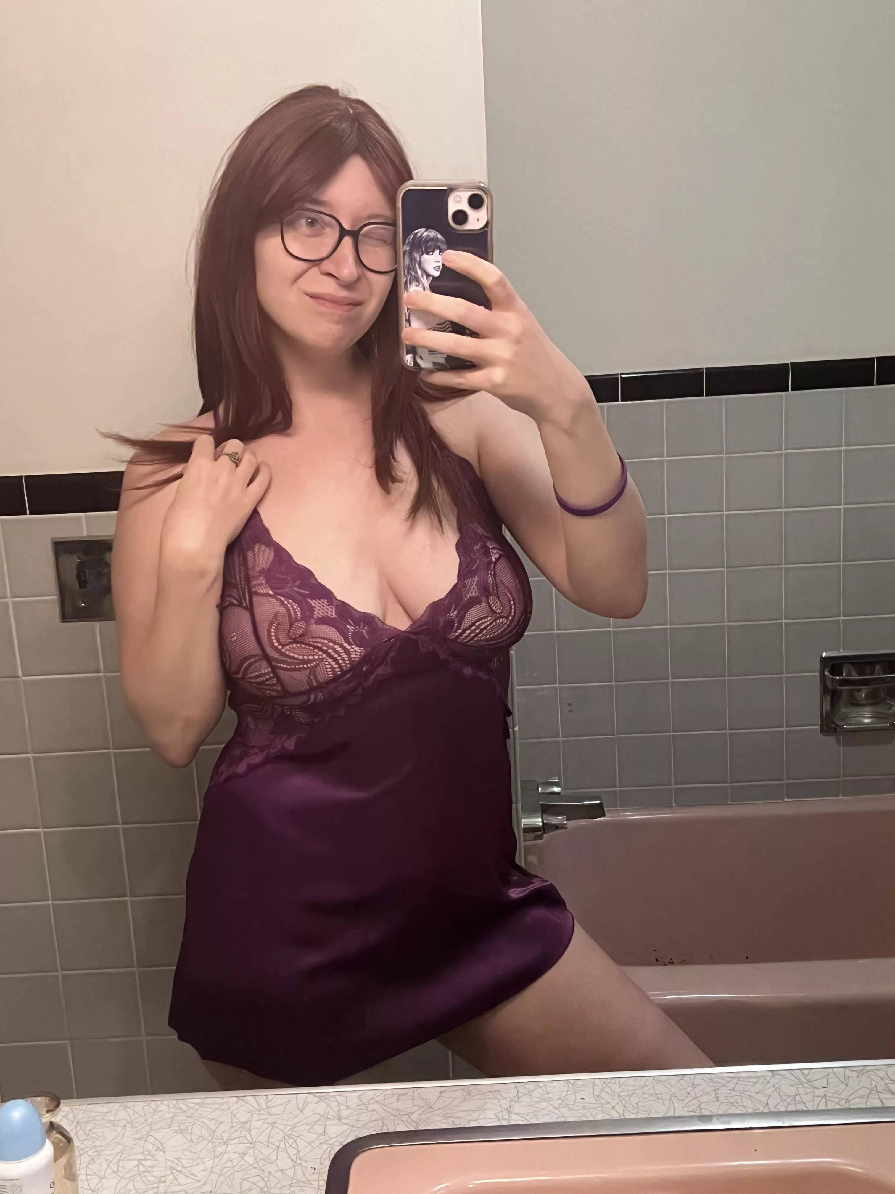 Fuck me back to sleep @r3dhotmommy