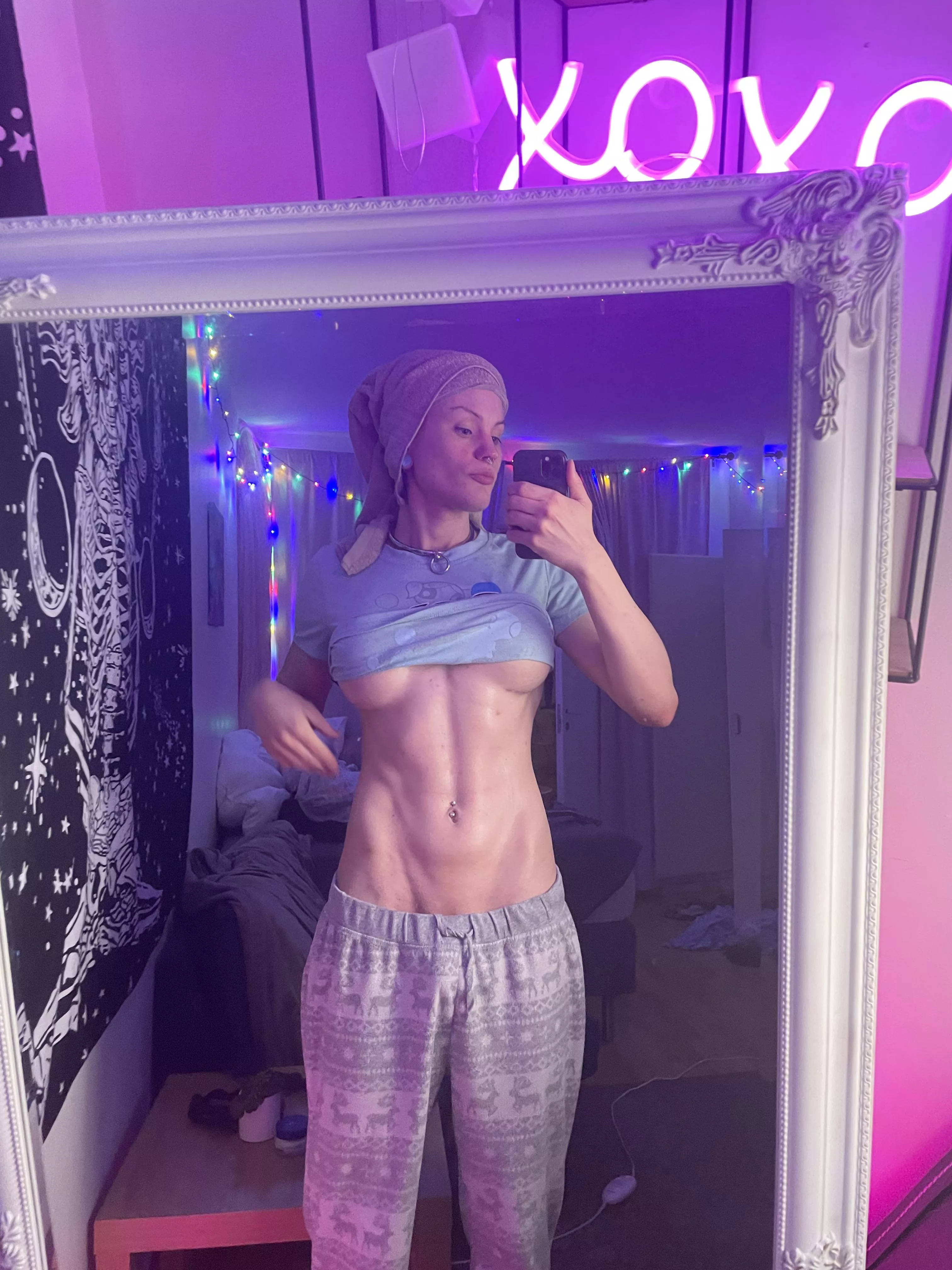 gods strongest femboy 😳