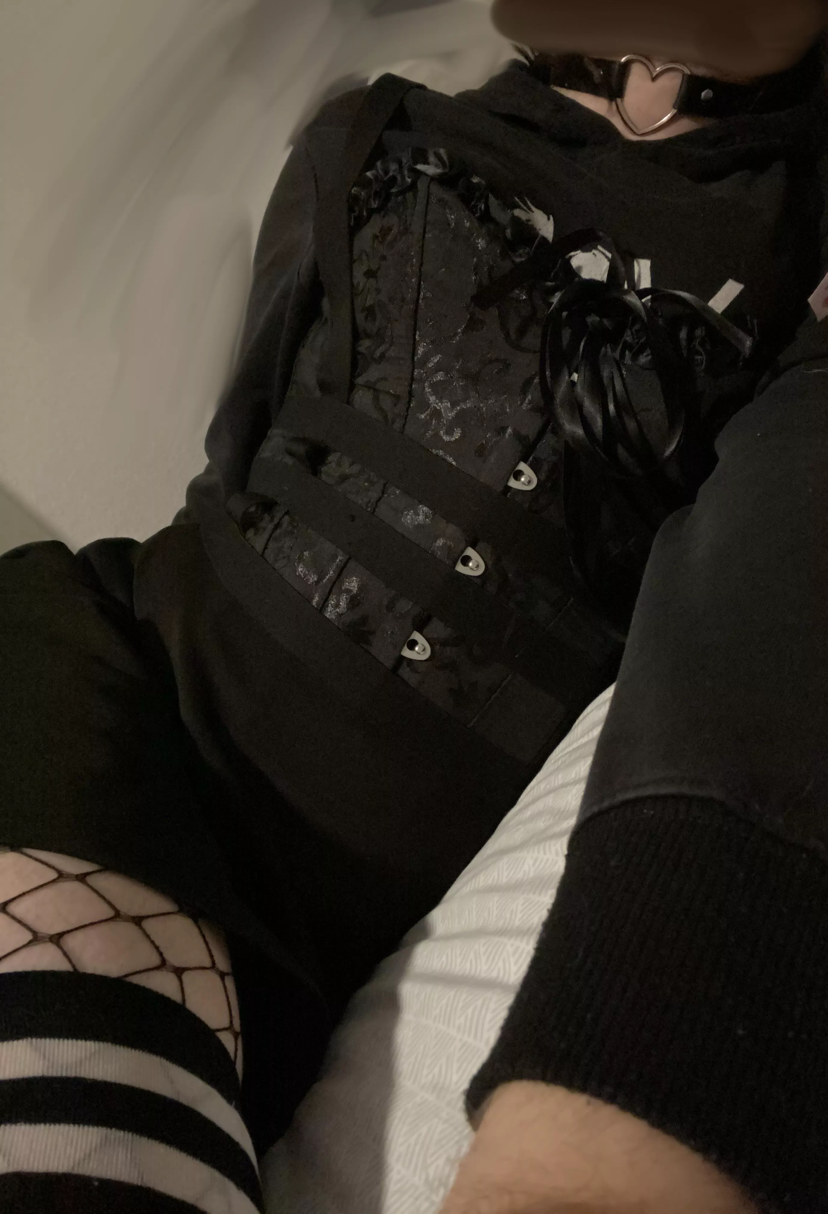 How the homie looks at you when he wants to be called pretty 👉👈