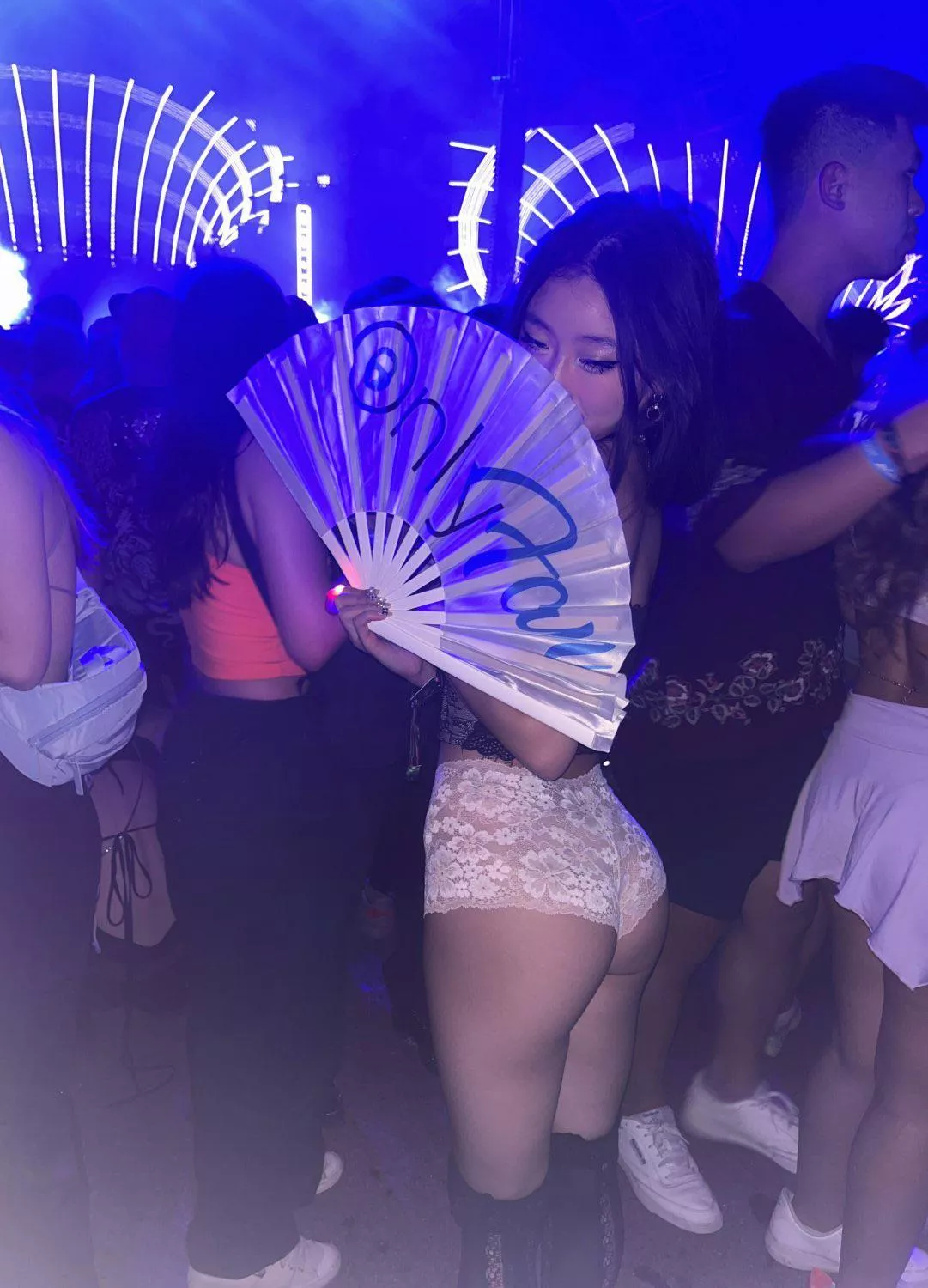 I love Asian baby girls 