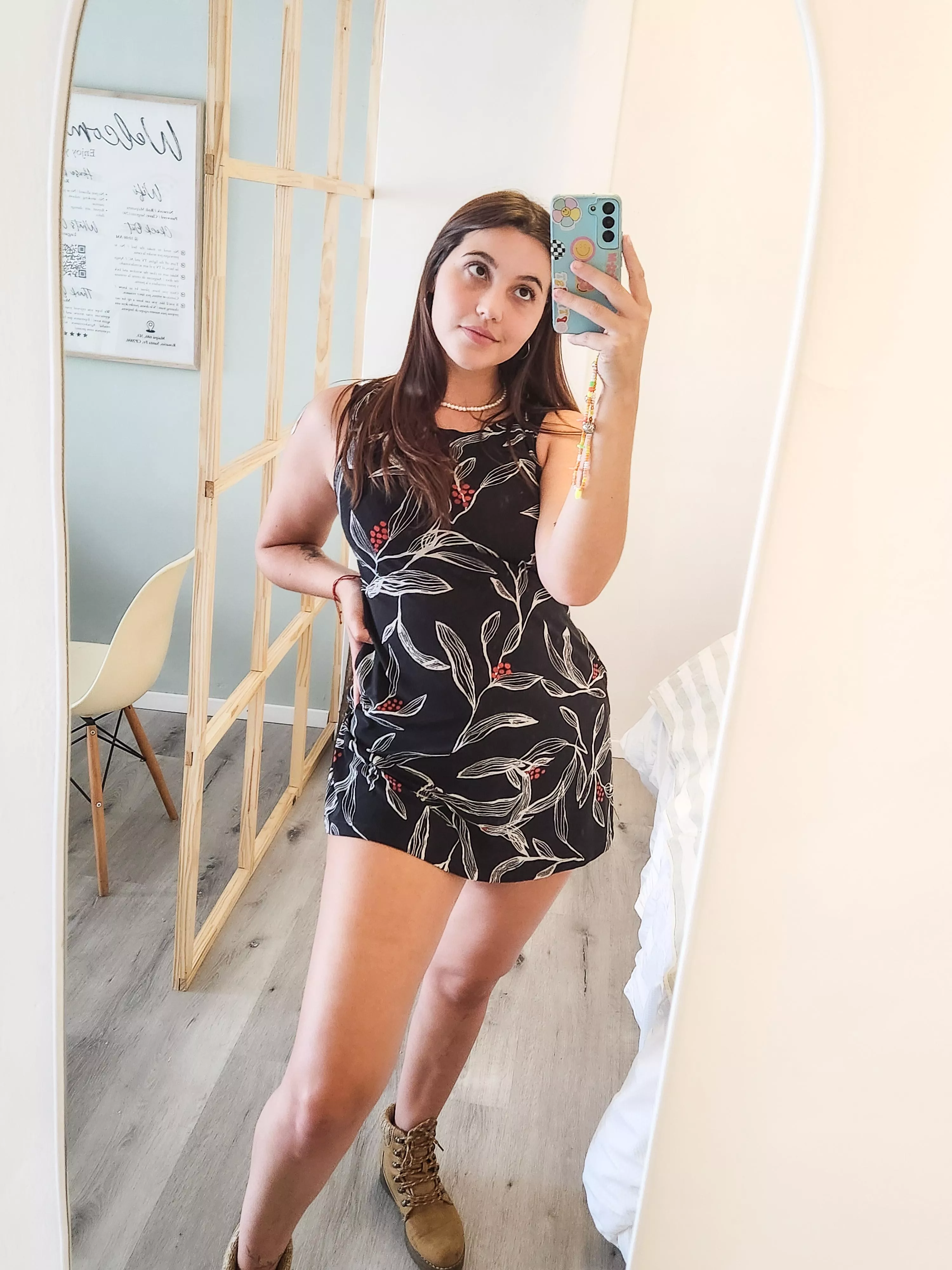 i love taking mirror selfies