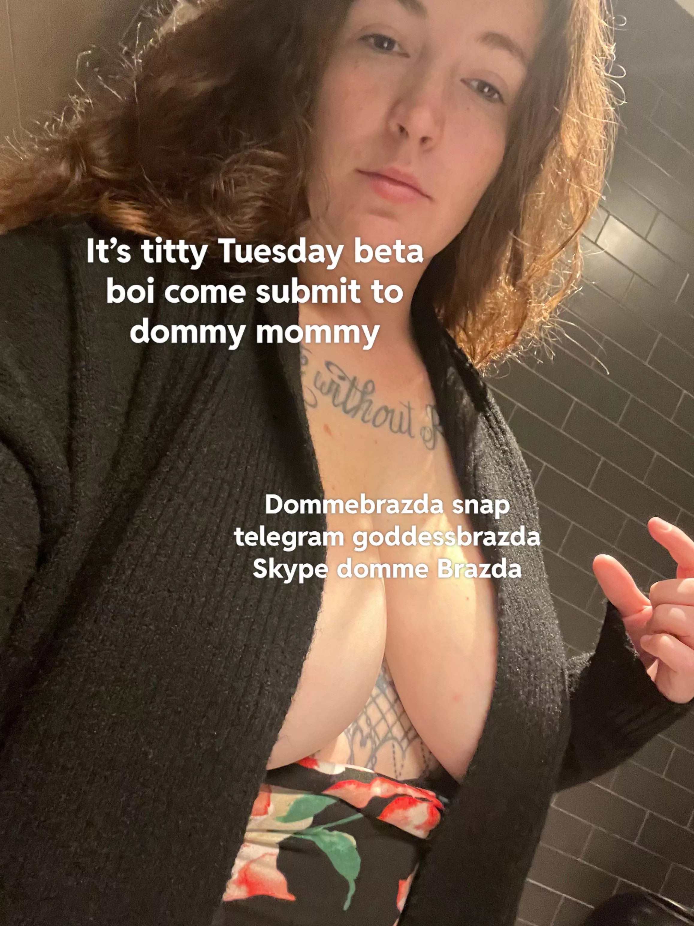 It’s titty Tuesday beta bois don’t miss your only day of the week for nudity 