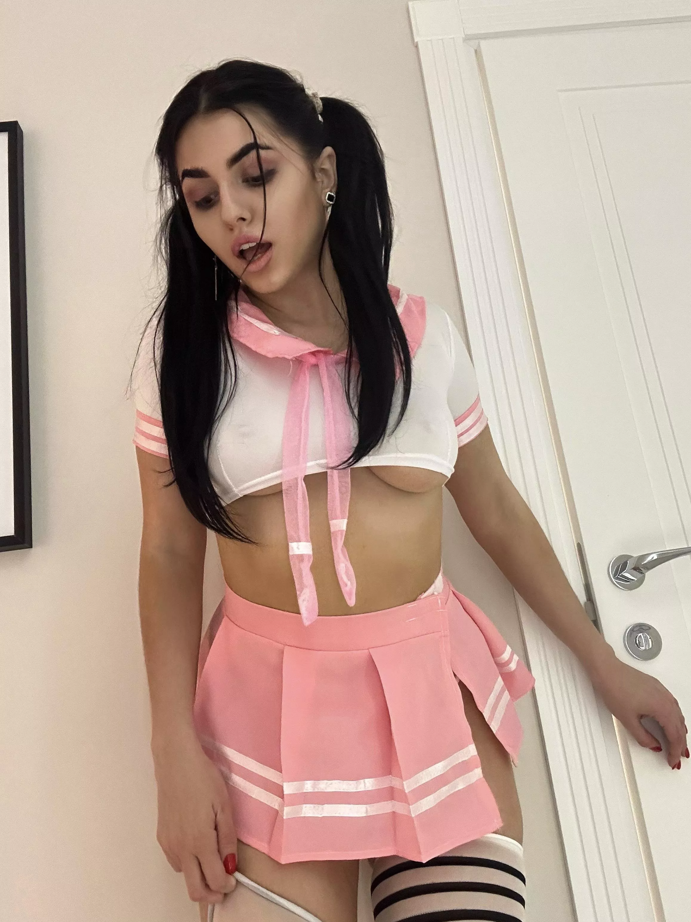 lovely gentle outfit