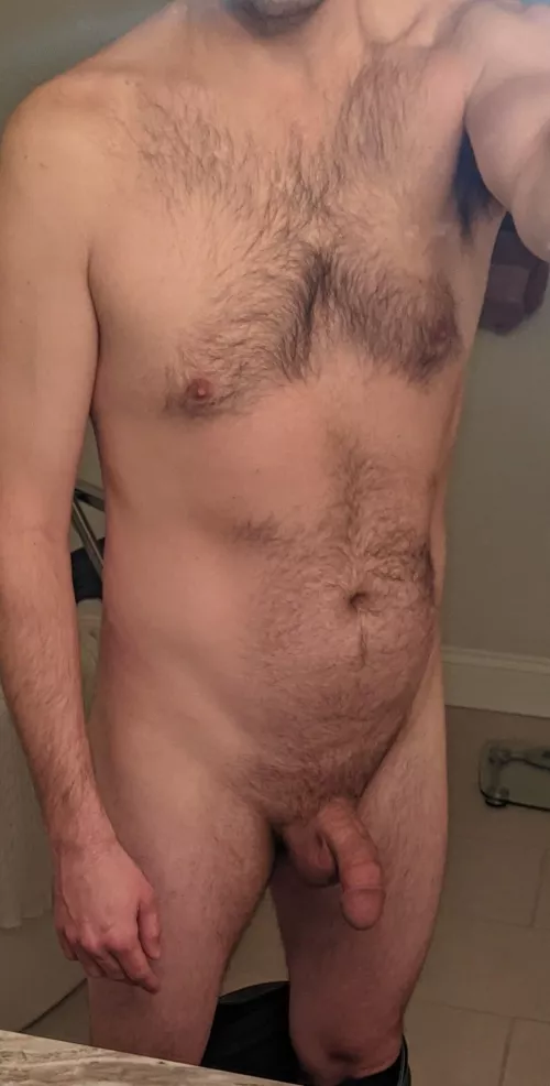 M 44 6' 185 good morning