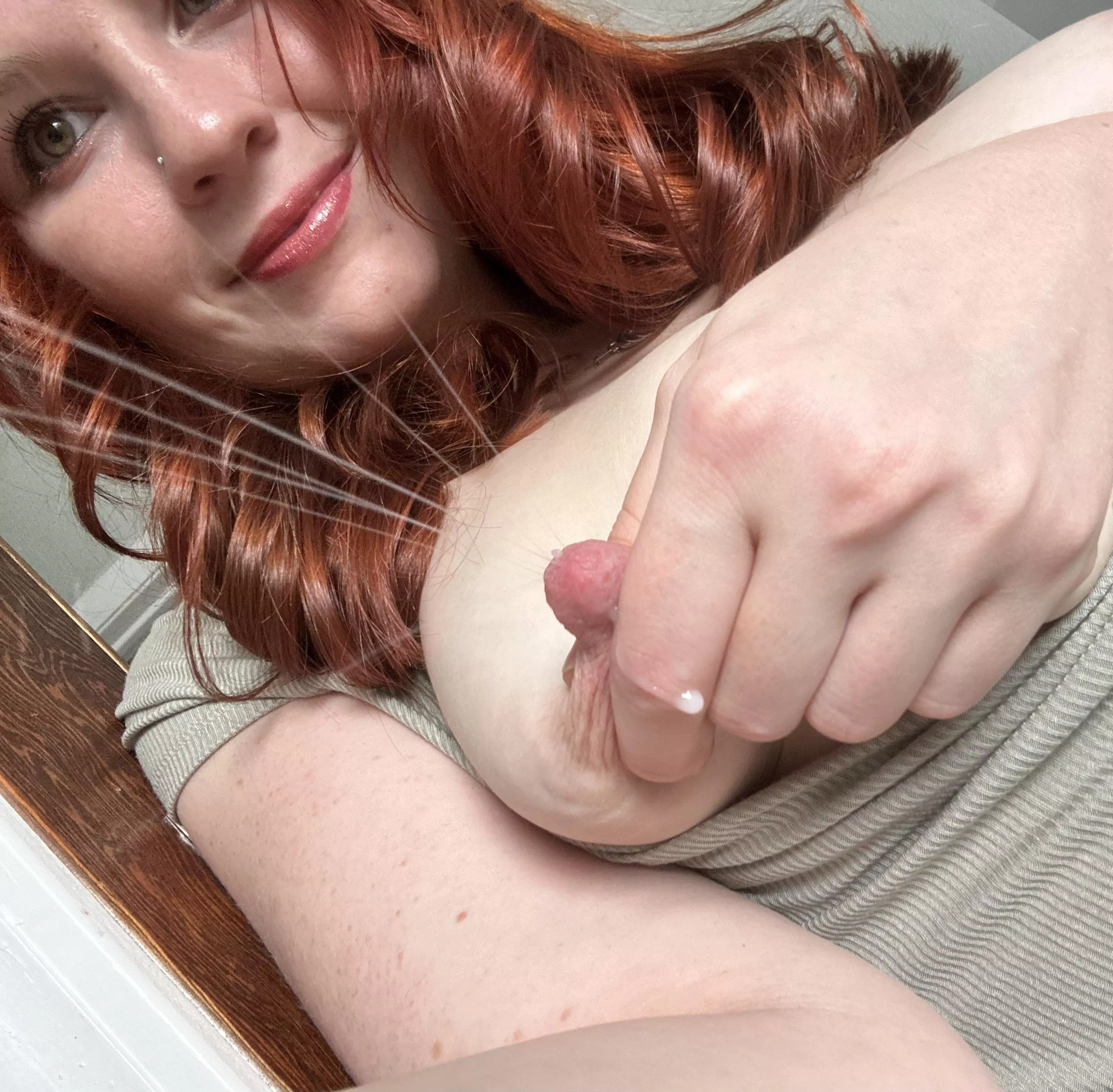 Milky MILF selling packed full Google drives, [pty], [GFE], [rate]s, shipped breastmilk, bras, & customs! Full menu and contact info in comments
