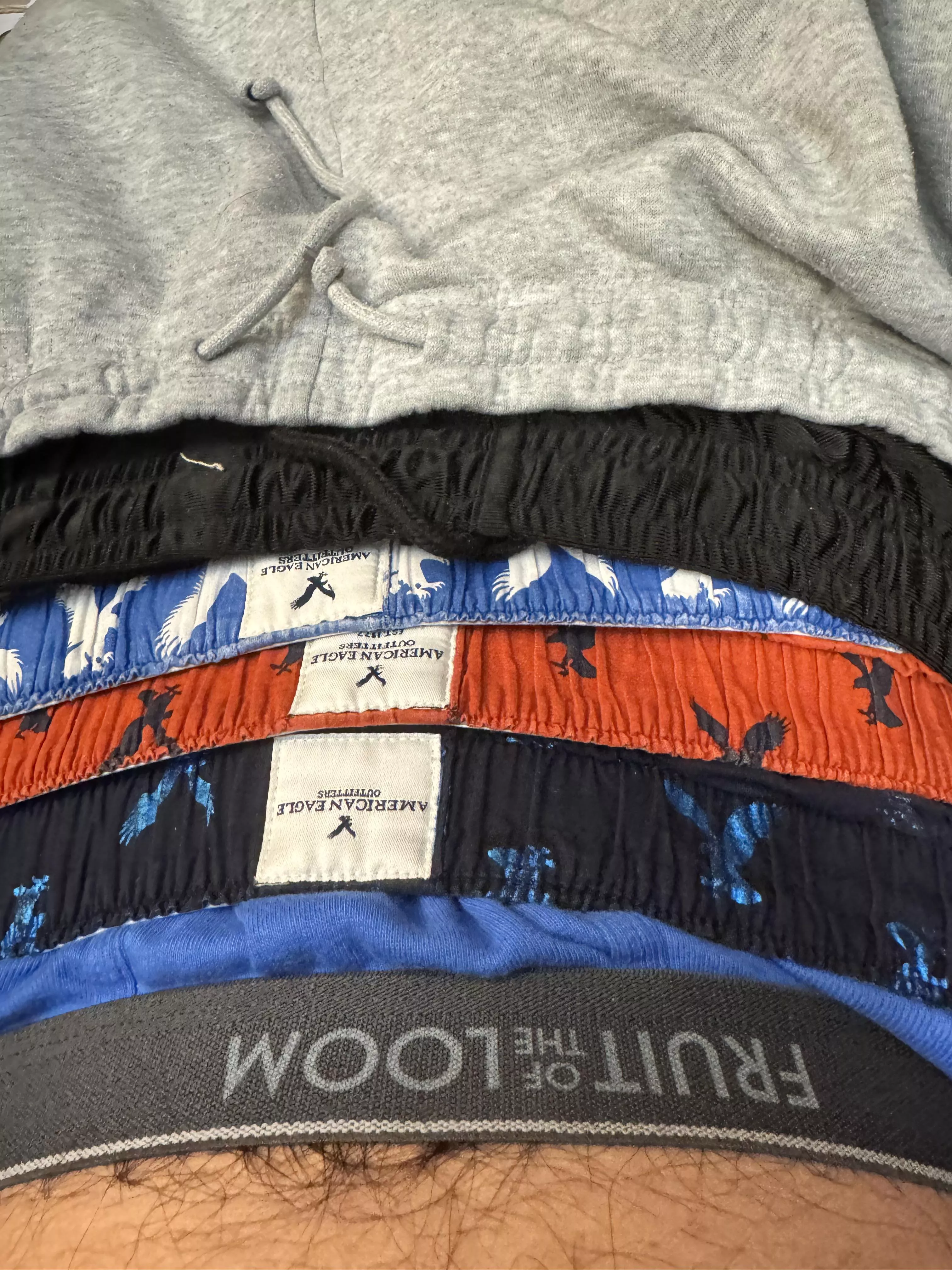 Multi sagging Fruit of Loom Briefs and AE boxers, baggy bball shorts and baggy cargo sweats. Who wants to sag with me?