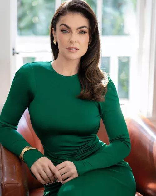 Serinda Swan