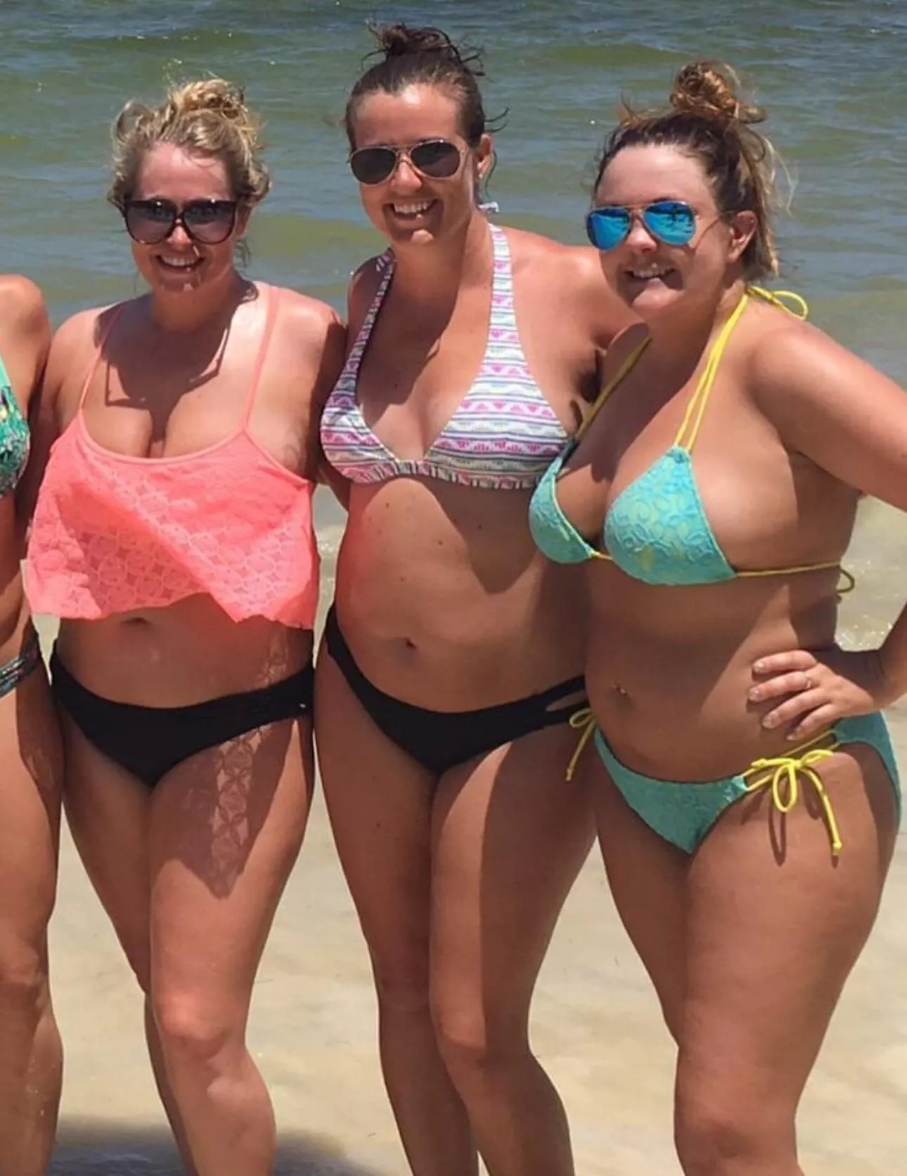 Still bikini baddies 