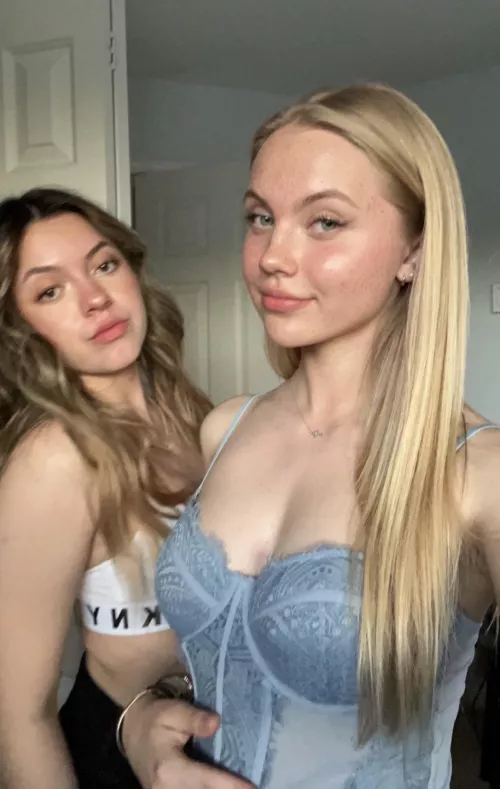 Team Blonde or Team Brunette? [2]