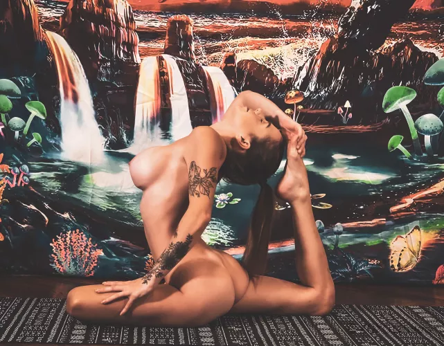 Thanks for the invite this is from a photoshoot with XOXO.Christena yoga instructor 