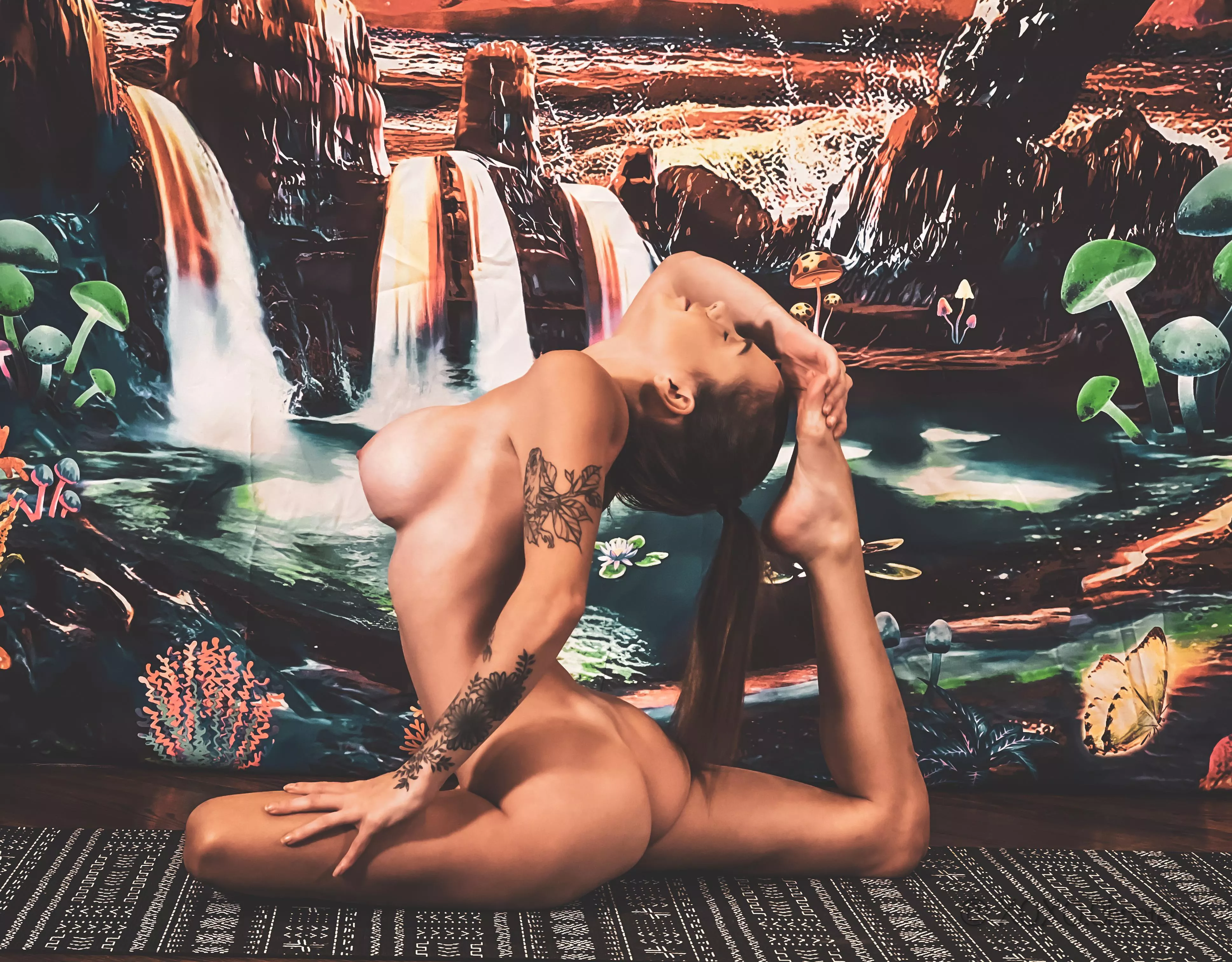 Thanks for the invite this is from a photoshoot with XOXO.Christena yoga instructor 