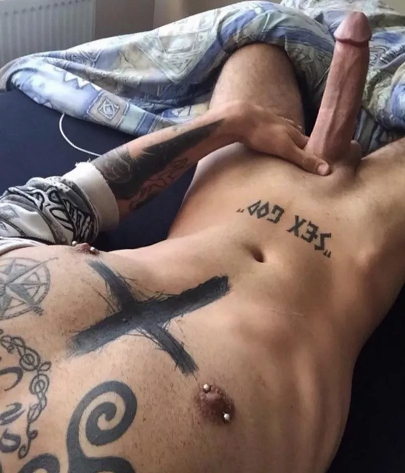 wanna be my bottom ?