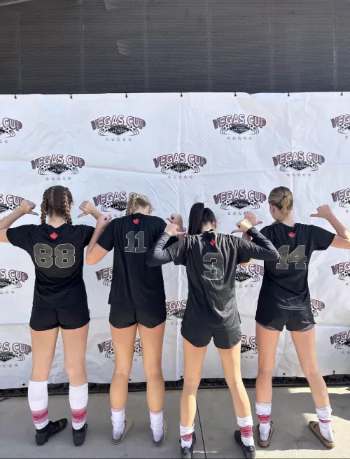 Which number do you choose for some hard pounding? [4]