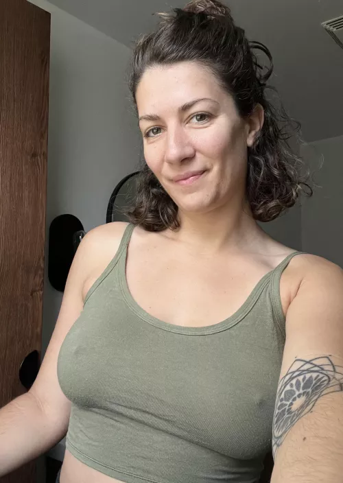 Your favourite braless girl next door ;)