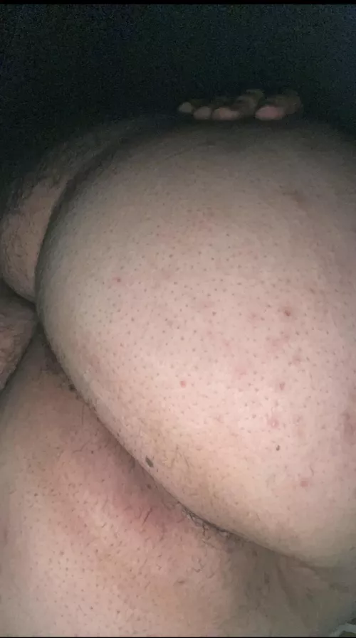 [18] Dropbox with all my nudes in my bio