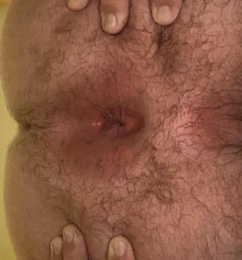 [21] who’s gonna take my virginity 🥴