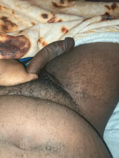 (23) just got off work need to relax 