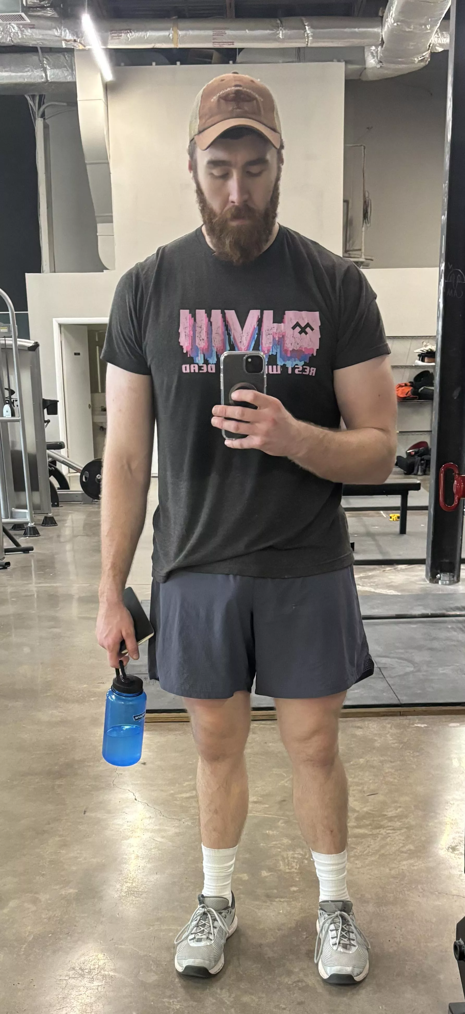 30yo bi guy has had a long day and I need compliments. Help.  30yo bi guy has had a long day and I need compliments. Help.