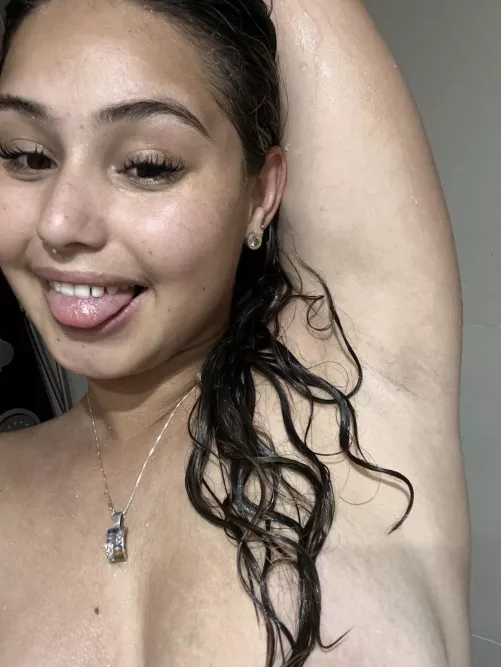 A bath to refresh your armpits after doing yoga