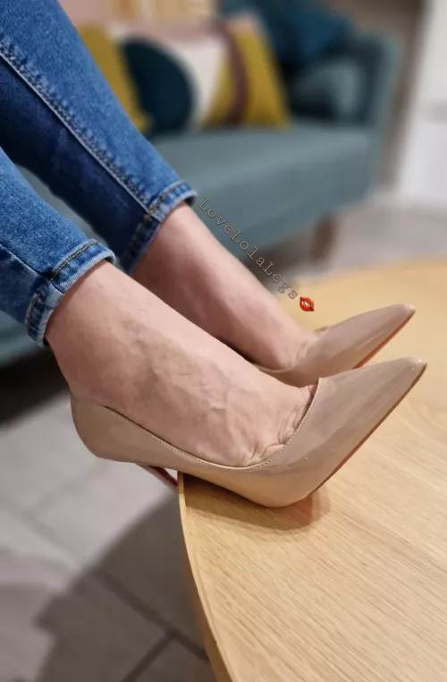 A close up of me in my favourites 👄