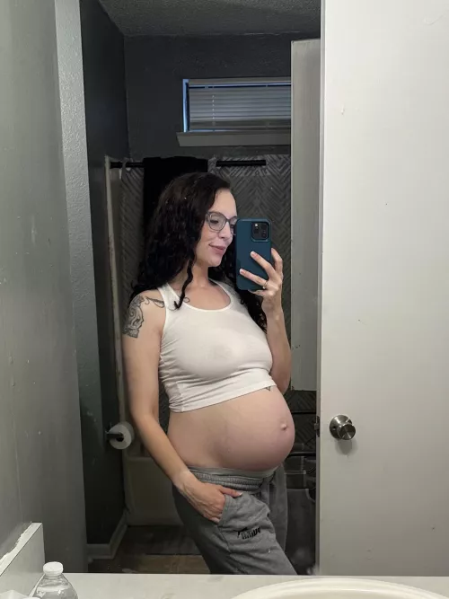 All I can wear these days are sweatpants 