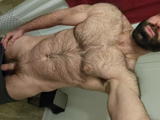 Are older dilfs your type? 