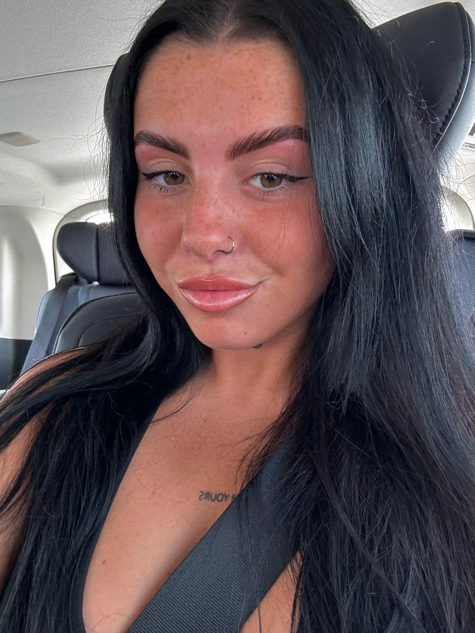 Are you into classy girls like me?